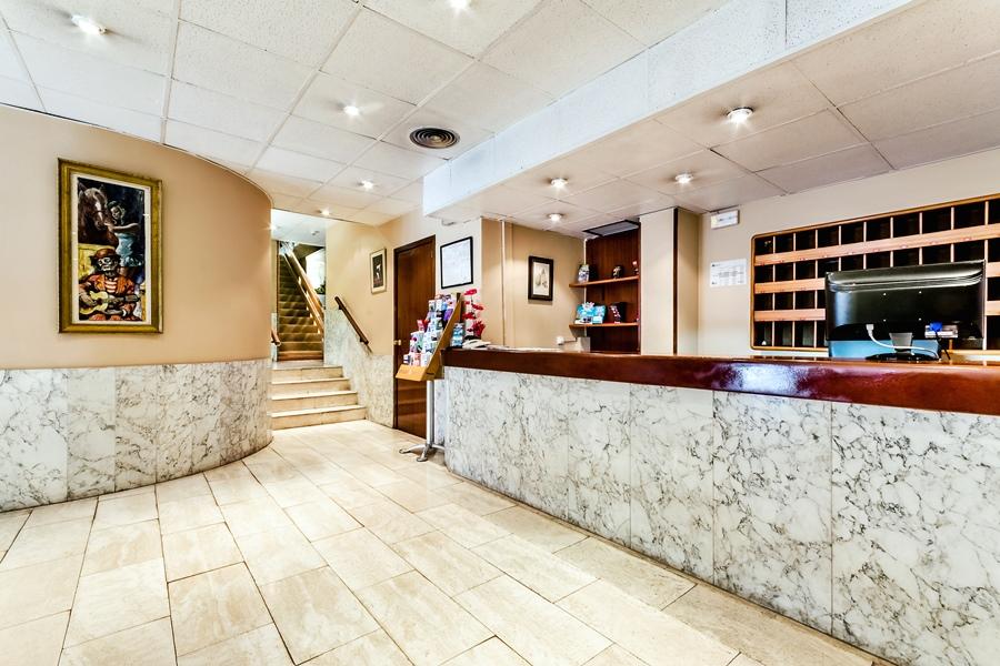 Augusta Aparthotel Barcellona